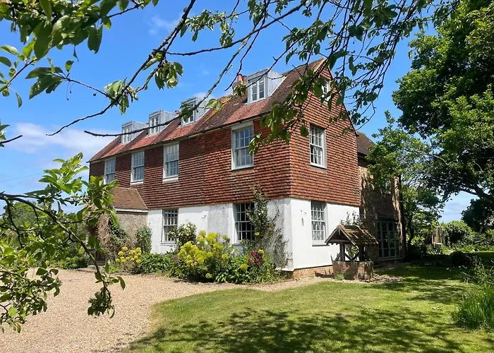 Starnash Farmhouse Holiday Home